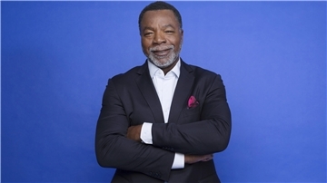 Carl Weathers