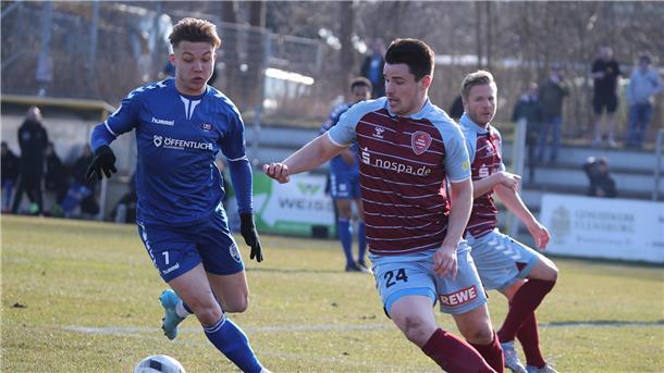 Fußball-Profi Rafael Brand spürt wieder das Feuer in sich Seinen Stammplatz aus der Regionalliga will Rafael Brand (links) auch eine Liga höher behalten. Der Bremerhavener ist mit dem VfB Oldenburg in die 3. Liga aufgestiegen.