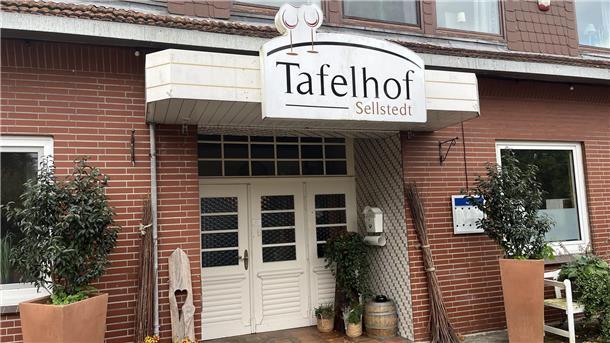 Das Restaurant Tafelhof von außen. 