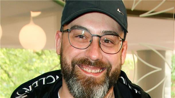 Sido: Spätestens aus Eitelkeit hätte ich die Maske abgelegt Seit 2005 zeigt sich Sido ohne seine silberne Maske.