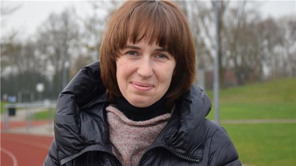 Seit einem Jahr Krieg in der Heimat: So sehen Ukrainerinnen ihre Zukunft Seit dem 12. März in Nordenham: Natalia Kostjetska.