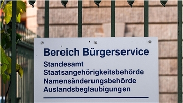 Mehr als 22.000 Menschen haben Geschlechtseintrag geändert Seit Inkrafttreten des Selbstbestimmungsgesetzes reicht eine Erklärung beim Standesamt, um den Geschlechtseintrag zu ändern. (Archivbild)