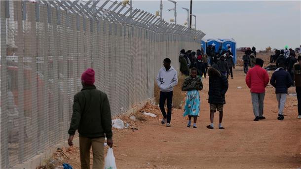 Erneut erreichen mehr als 260 Migranten Zypern Seit Jahresbeginn sind mehr als 3000 neue Migranten auf der Insel angekommen.