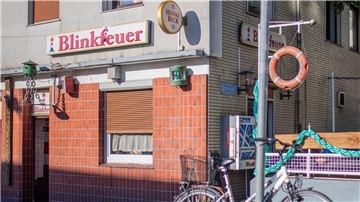 Seit Mitte November 2023 ist das „Blinkfeuer“ in der Bussestraße geschlossen - es soll aber bald ein neues „Blinky“ geben.