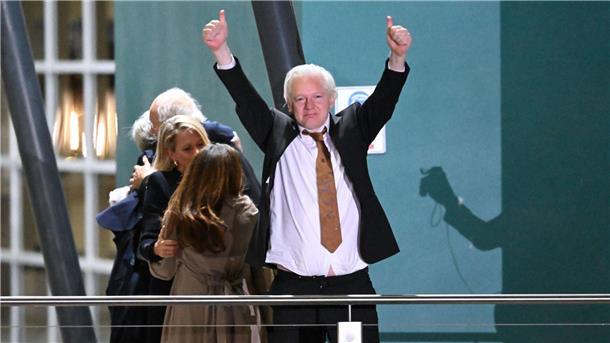 Julian Assange will sich erstmals seit Freilassung äußern Seit seiner Heimkehr hat Assange sich nicht öffentlich geäußert. (Archivbild)