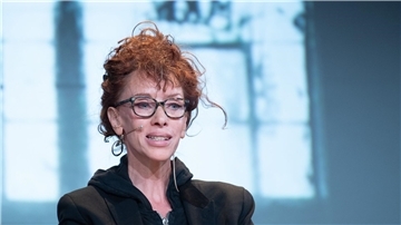 Sibylle Berg während der Digitalkonferenz „re:publica“ in Berlin im Jahr 2019.