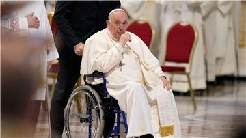 „Sich sexuell auszudrücken ist ein Reichtum“: Papst Franziskus.