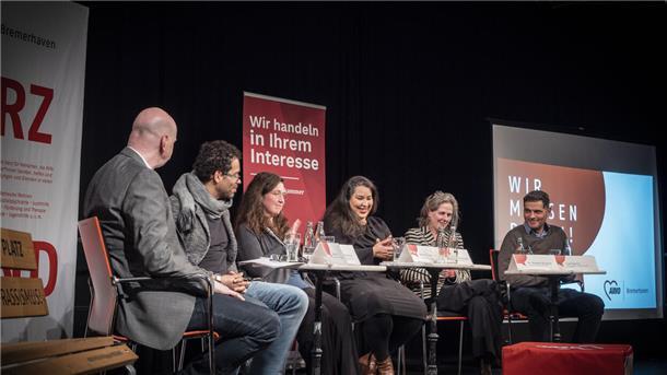 Podiumsdiskussion "Wir müssen reden – über unseren ganz persönlichen Rassismus" der AWO Bremerhaven