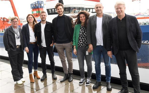Neue Imagekampagne soll Wissenschaftlern Bremerhaven schmackhaft machen Insa Rabbel, Corinna Brand, Dennis Vogt, Tim David Müller-Zitzke, Dr. Sarah Simons, Prof. Dr. Reinhold Hanel, Dr. Ralf Meyer