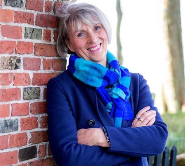 Silke von Bremen liest in Nordenham aus ihrem Roman „Stumme Zeit“ Silke von Bremen
