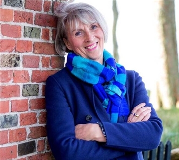 Silke von Bremen liest in Nordenham aus ihrem Roman „Stumme Zeit“ Silke von Bremen