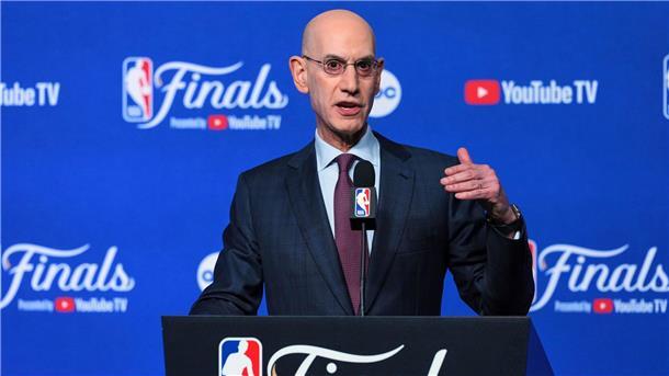 NBA-Boss Silver über Festnahmen: „Es war sehr verstörend“ Silver hat sich erstmals zu den Festnahmen im Zusammenhang mit Wettbetrug und Glücksspiel geäußert. (Archivfoto)