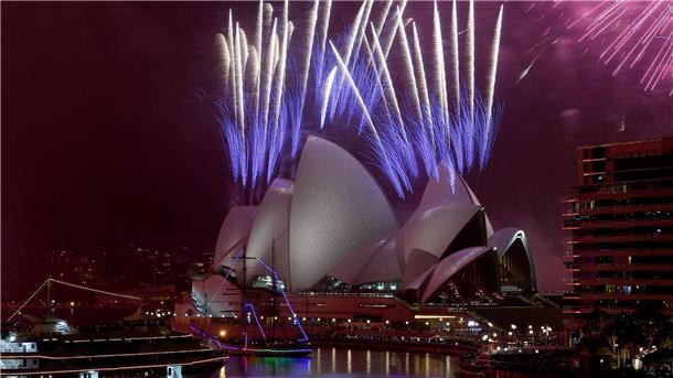 Wie die Welt Silvester feiern will Silvester in Sydney.