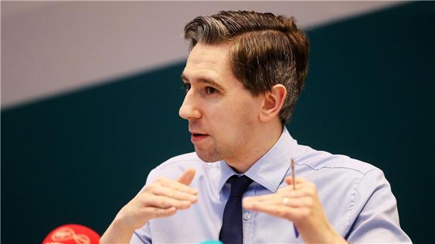 Simon Harris Favorit auf Amt des Regierungschefs in Irland Simon Harris könnte Irlands neuer Regierungschef werden.