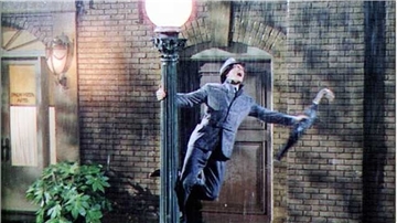 Gene Kelly als Don Lockwood in einer Szene des Films «Singin' in the Rain» (1952).
