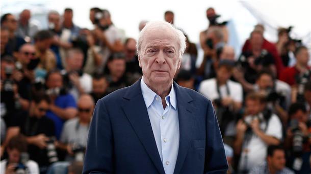 Weltstar und Kultfigur: Michael Caine wird 90 Sir Michael Caine steht weiterhin vor der Kamera.