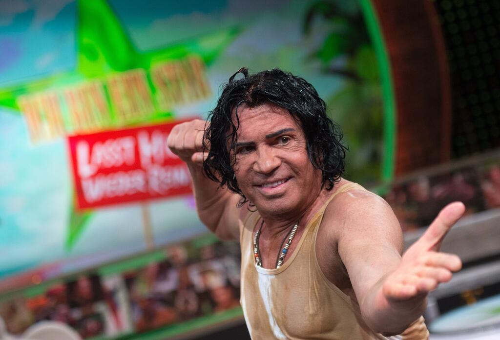 Sommer, Südafrika und neue Regeln: Alles anders im Dschungel So fing alles an: Costa Cordalis gewann das erste Dschungelcamp 2004.