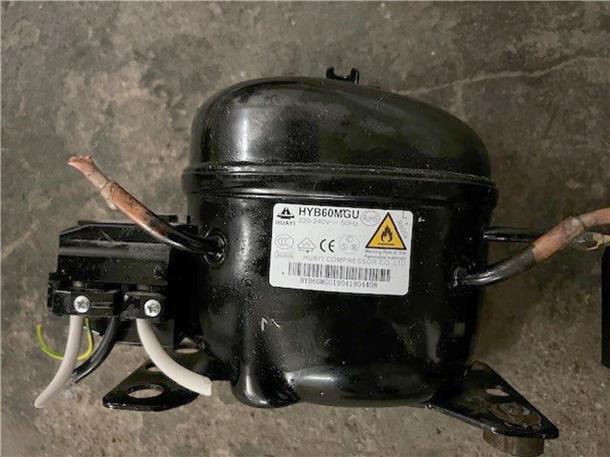 Verdächtiger flieht vor Polizei - Eigentümer von Buggy und Kompressoren gesucht Kompressor
