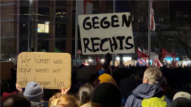 Kundgebungen gegen rechts.
