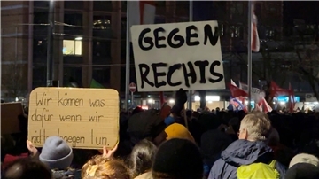 Kundgebungen gegen rechts.