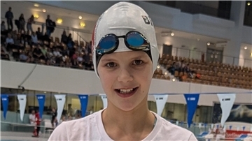 Schwimmerin Sofie Mayer aus Ovelgönne-Oldenbrok