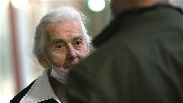 Holocaust-Leugnerin muss ins Gefängnis Soll ihre Strafe im offenen Vollzug im Gefängnis Bielefeld-Senne verbüßen: Ursula Haverbeck.