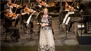 Sopranistin Signe Heiberg ist neu im Ensemble und gab bei der Eröffnungsgala einen Einblick in ihr Können.