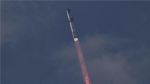Raketensystem „Starship“ zu viertem Teststart aufgebrochen SpaceX’s Mega-Rakete Starship bei ihrem dritten Testflug - ein weiterer Teststart steht bevor.