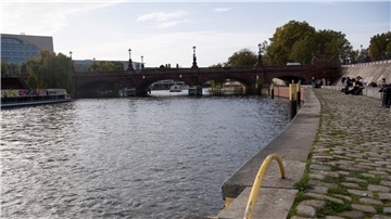 Spree oder Seine: 35 Jahre besteht die Städtepartnerschaft zwischen den beiden europäischen Metropolen Berlin und Paris.