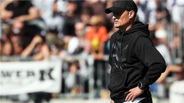 Verbleib bei St. Pauli? Trainer Blessin: „Fühle mich wohl“ St. Paulis Trainer Alexander Blessin