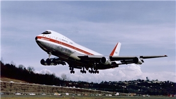 Start der ersten Boeing 747 auf dem Boeing Field in Seattle im Jahr 1969.