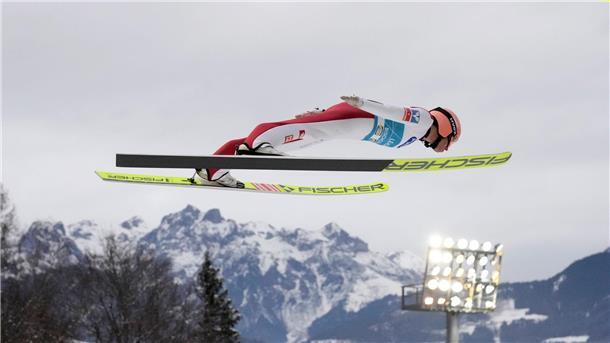Stefan Kraft bei einem Sprung in Bischofshofen.