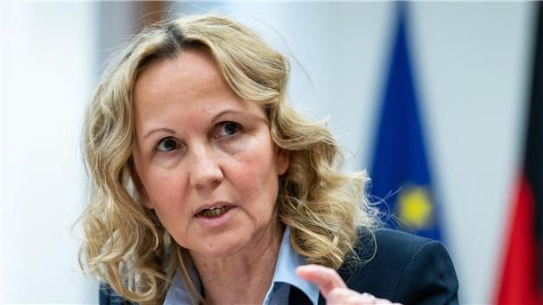 Agenda zum Wasserschutz: Ministerin zufrieden Steffi Lemke (Bündnis 90/Die Grünen), Bundesministerin für Umwelt, Naturschutz, nukleare Sicherheit und Verbraucherschutz, hat ein gutes Gefühl nach der Weltwasserkonferenz.