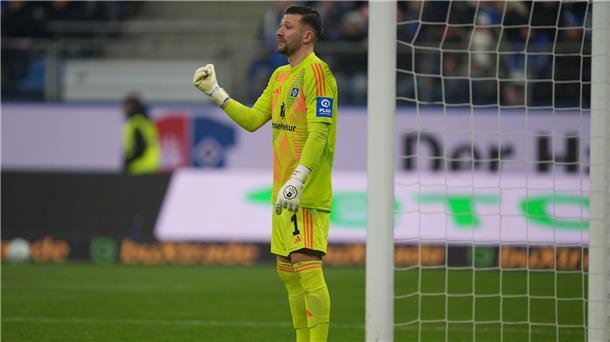 HSV: Ein Rückkehrer ohne Illusionen Steht auch in der Bundesliga für den HSV im Tor: Daniel Heuer Fernandes (Archivbild)