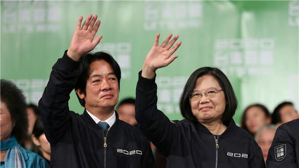 China warnt vor US-Aufenthalt von Taiwans Vizepräsident Taiwans chinakritische Präsidentin Tsai Ing-wen und ihr Stellvertreter William Lai bei einer Veranstaltung in Taipeh.