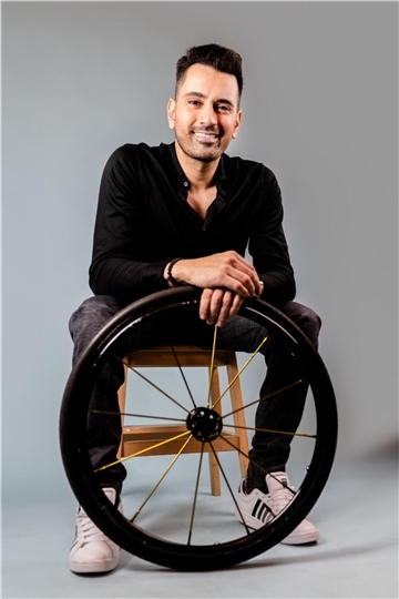 Portrait von Tan Caglar