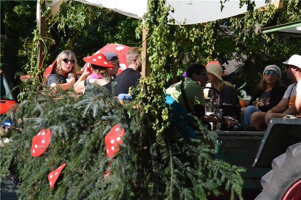 Tannengrün zum Erntefest - mal was anderes.