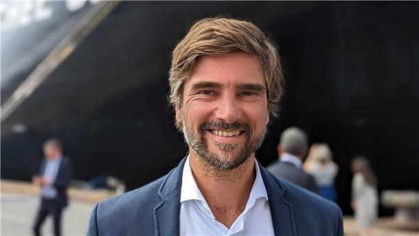 Auf welchem Schiff Weltumsegler Boris Herrmann gerne mal mitfahren möchte Taufe der "MSC Michel Cappellini" an der Stromkaje. Auch Weltumsegler Boris Herrmann war unter den Gästen
