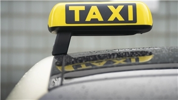 Taxifahren wird im Kreis Cuxhaven teurer - aber nicht so teuer wie befürchtet.