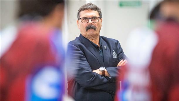 Teammanager Alfred Prey ist stolz auf die Leistung der Fischtown Pinguins und setzt in Berlin auf die Unterstützung der Fans.