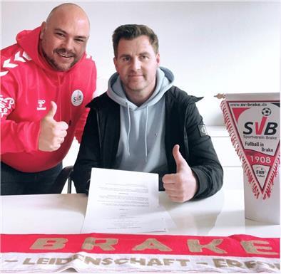 Daniel Drozlik und Malte Müller SV Brake Fußball-Bezirksliga