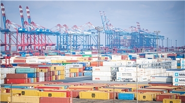 Container-Terminal in Bremerhaven