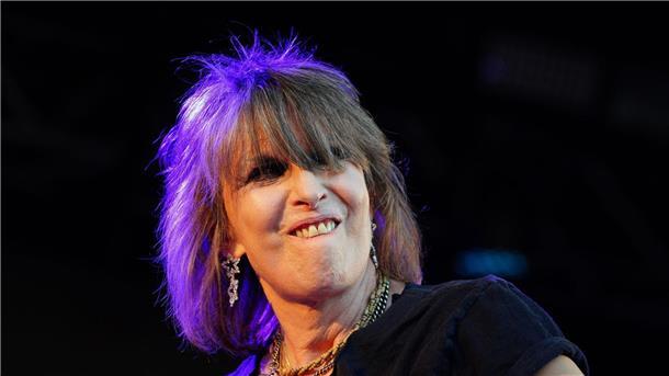 Chrissie Hynde: Älterwerden ist wie Kiffen „The Pretenders“-Frontfrau Chrissie Hynde ist von Natur aus niemand, der sich viele Sorgen macht.