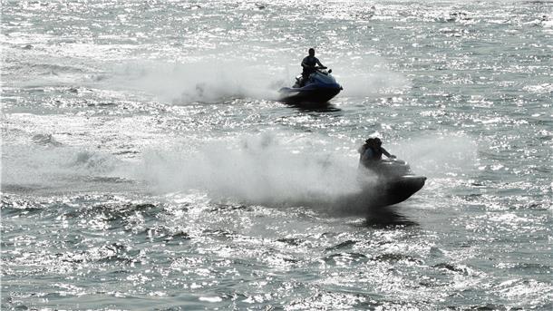 Themenfoto: Jetski-Fahrer
