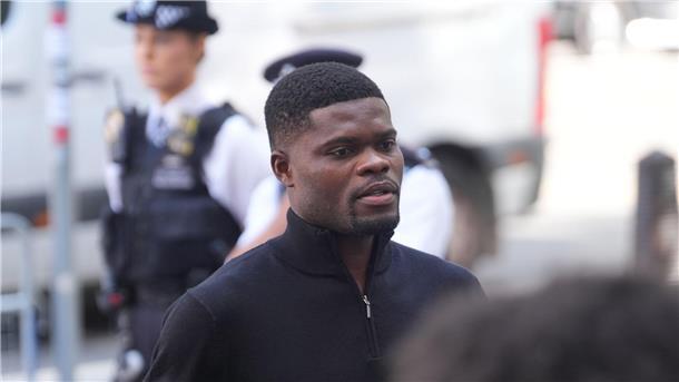 Ex-Arsenal-Profi Partey bleibt nach Anklage auf freiem Fuß Thomas Partey wird vor Gericht der Vergewaltigung in fünf Fällen beschuldigt.