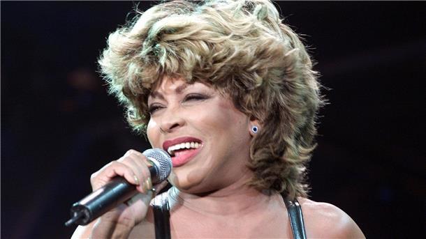 Tina Turner starb am Mittwoch im Alter von 83 Jahren in der Schweiz, wo sie seit vielen Jahren lebte.