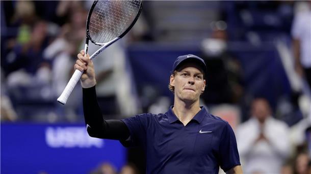 Titelverteidiger Jannik Sinner rauscht bei den US Open ins Viertelfinale.