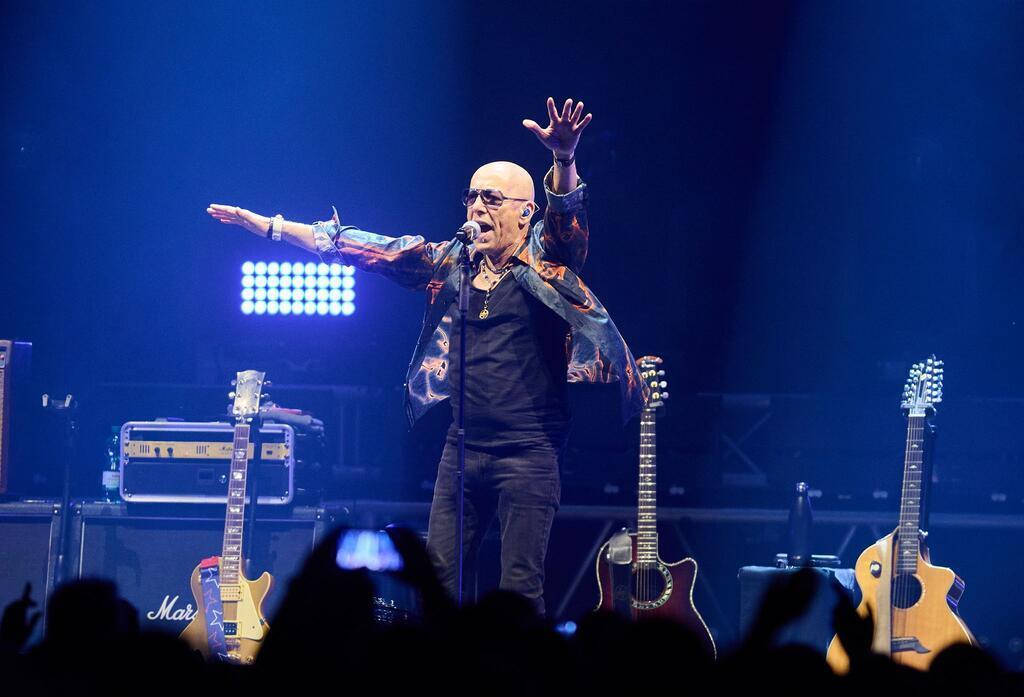 Warum Ex-City-Sänger Toni Krahl mit 75 noch mal durchstartet Toni Krahl (Sänger) spielt mit seiner Band City live auf der Abschiedstour. (Archivfoto)