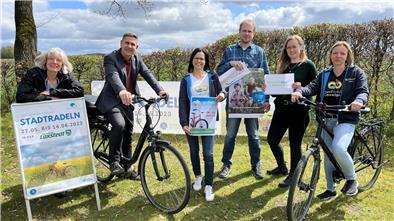 Das „Stadtradeln“ startet wieder - Auftakt ist in Beverstedt Sechs Menschen werben für die Aktion "Stadtradeln".