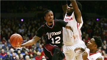 Trey Davis hat sich bei seinem letzten Team in die Geschichtsbücher geworfen. Für die Maine Red Claws in Portland aus der G-League der NBA warf er 57 Punkte in einem Spiel – Vereinsrekord.